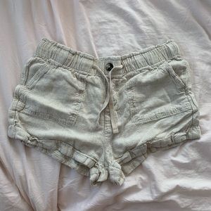 Beige linen shorts